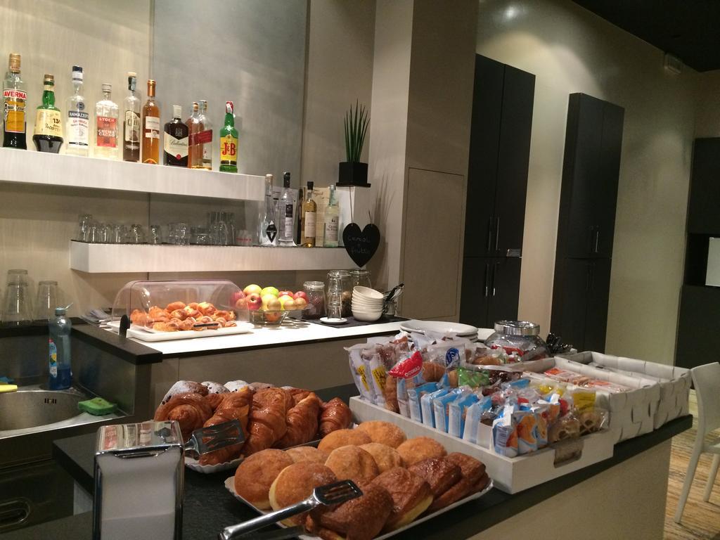 Hotel Savio Чезена Екстериор снимка